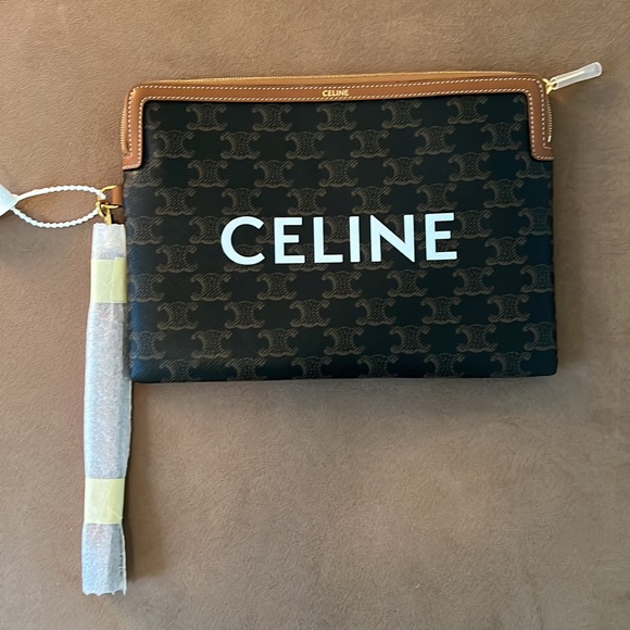Celine Triomphe Small Clutch Bag- New with Tags - Picture 3 of 11
